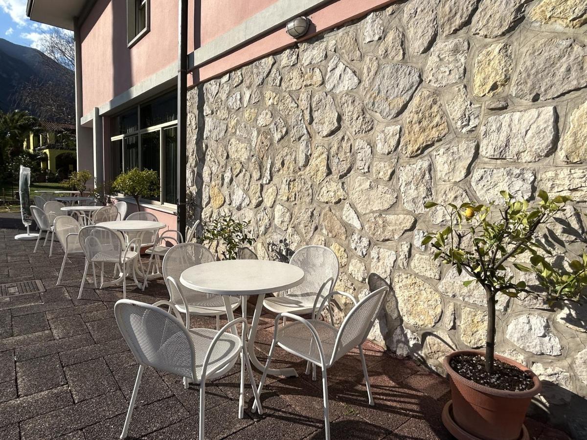 Hotel Diana Riva del Garda Esterno foto
