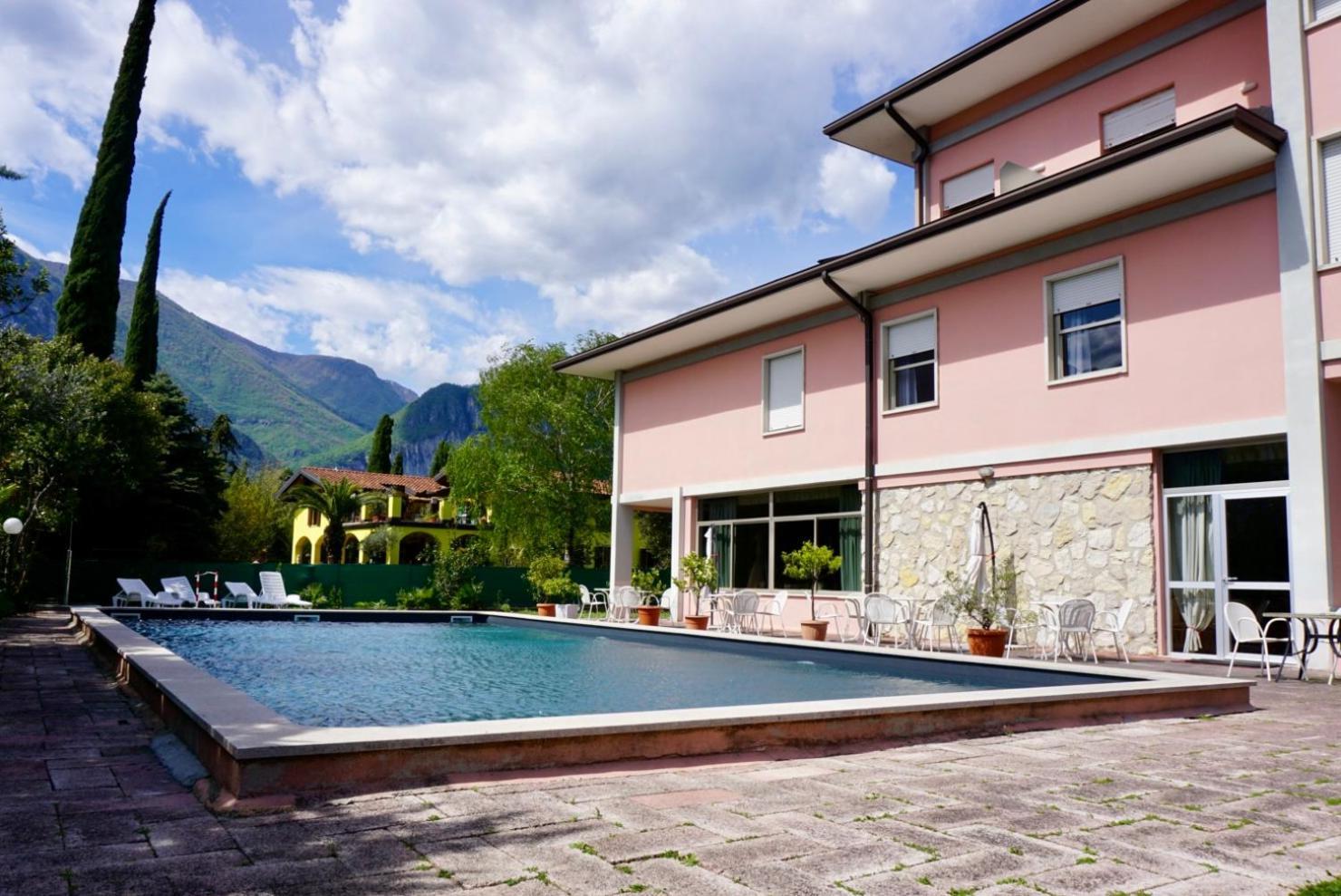 Hotel Diana Riva del Garda Esterno foto