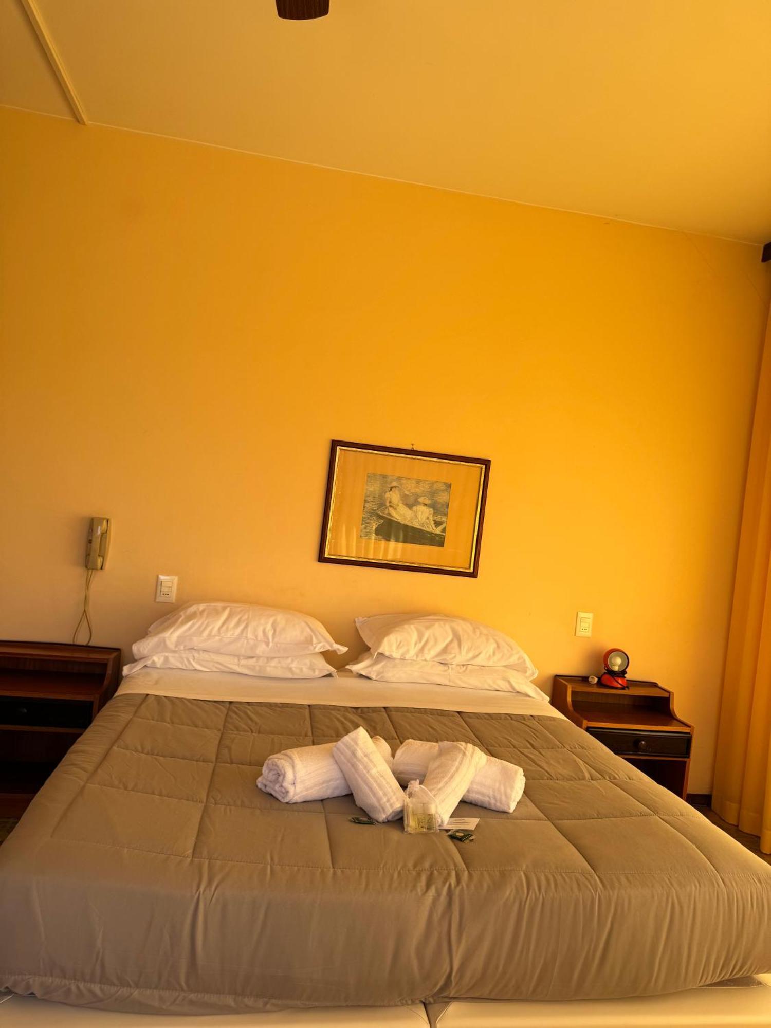 Hotel Diana Riva del Garda Esterno foto